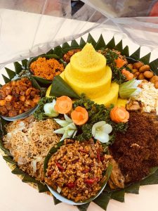Pesan Nasi Tumpeng Syukuran yang Lezat dan Higienis