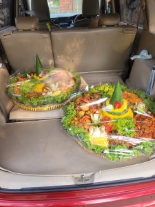 Pesan Nasi Tumpeng Murah untuk Acara Keluarga